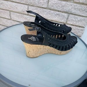 Crown Vintage Womans NEW Black Cork 9 Sandal